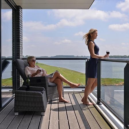 Veerse Muze Apartment คัมเปอร์ลันด์ ภายนอก รูปภาพ