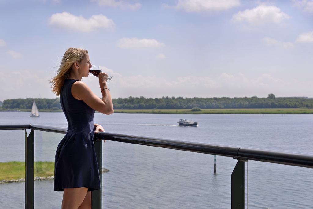 Veerse Muze Apartment คัมเปอร์ลันด์ ภายนอก รูปภาพ