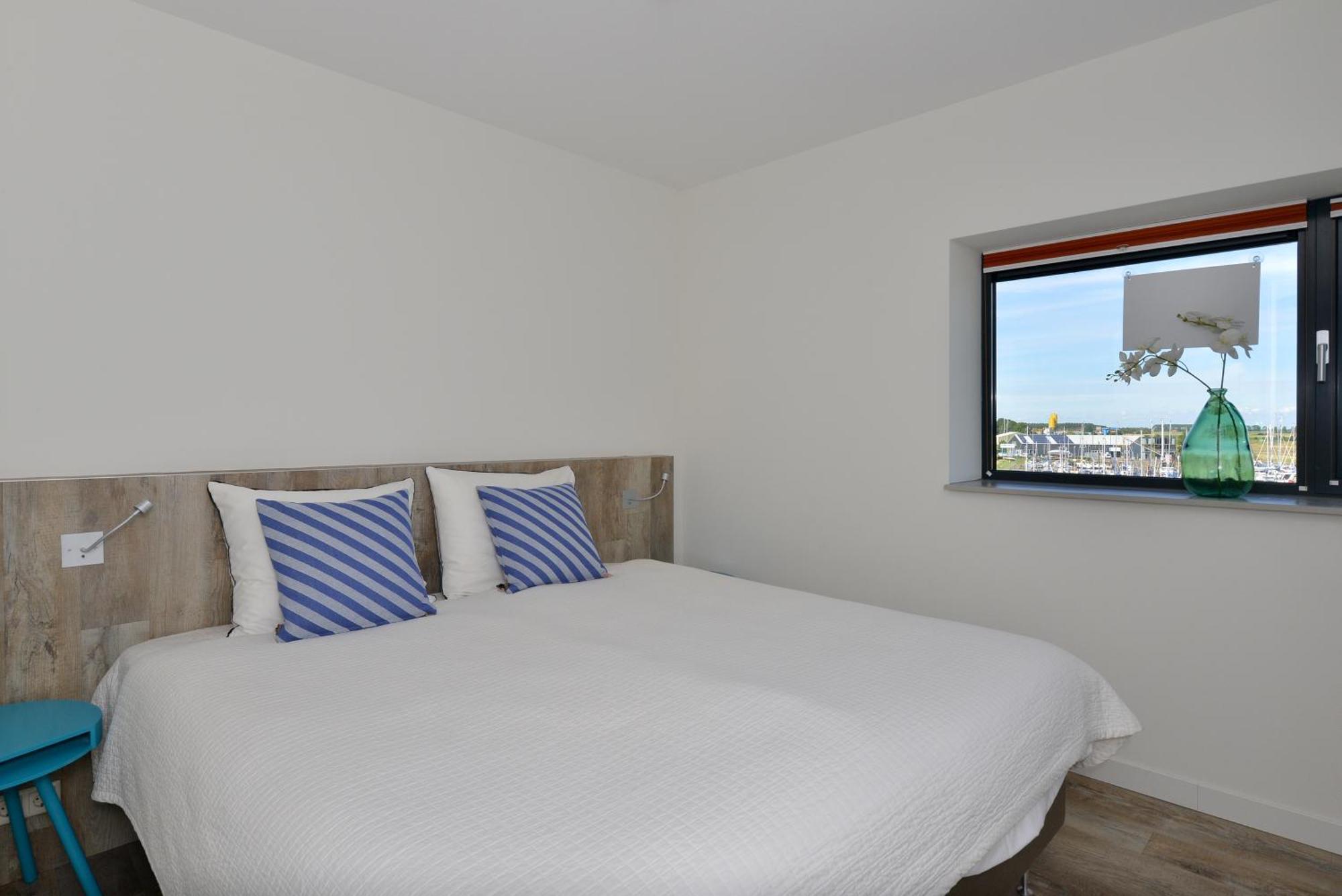Veerse Muze Apartment คัมเปอร์ลันด์ ภายนอก รูปภาพ