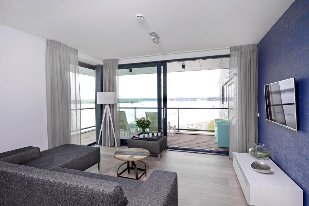 Veerse Muze Apartment คัมเปอร์ลันด์ ภายนอก รูปภาพ